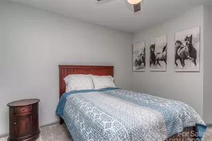 6236 Rockefeller Ln, Charlotte, NC 28210 - Photo 23