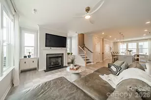 4040 Hidden Oaks Dr, Charlotte, NC 28205 - Photo 17