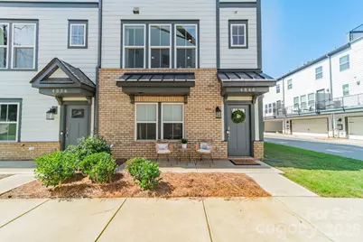 4040 Hidden Oaks Drive, Charlotte, NC 28205 - Photo 3