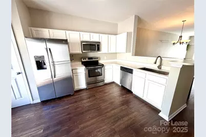 519 Donatello Avenue, Charlotte, NC 28205 - Photo 9