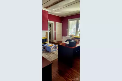 303 W Trade Street, Dallas, NC 28034 - Photo 25