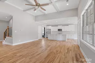 291 Robbins Rd, Chesnee, SC 29323 - Photo 11