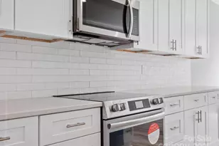 291 Robbins Rd, Chesnee, SC 29323 - Photo 13