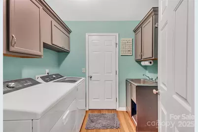 12351 Cardinal Point Road, Charlotte, NC 28269 - Photo 19