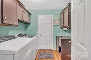 12351 Cardinal Point Rd, Charlotte, NC 28269 - Photo 19