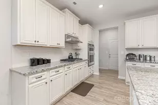 654 Iron Horse Lane, Midland, NC 28107 - Photo 11