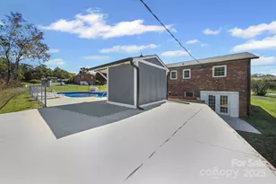 2128 Woodside Terrace, Granite Falls, NC 28630 - Photo 11