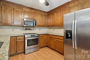 101 Lynn Cove Ln, Mooresville, NC 28117 - Photo 9