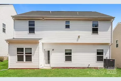 8427 Paw Valley Lane, Charlotte, NC 28214 - Photo 15