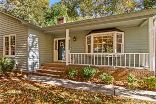 864 Hunter Dr, Mooresville, NC 28115 - Photo 3