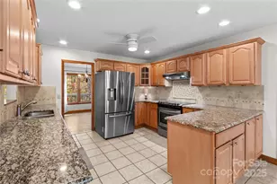 864 Hunter Dr, Mooresville, NC 28115 - Photo 13