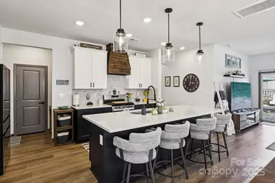 208 Canoga Avenue, York, SC 29745 - Photo 5