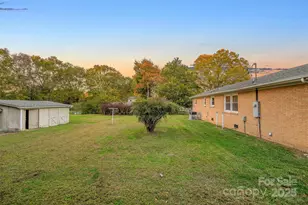 913 Harper Rd, Gastonia, NC 28056 - Photo 25