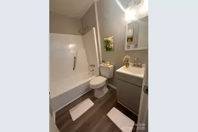 227 W Glendale Avenue, Mount Holly, NC 28120 - Photo 9