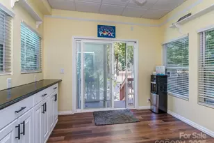 126 Misty Woods Dr, Lake Wylie, SC 29710 - Photo 13