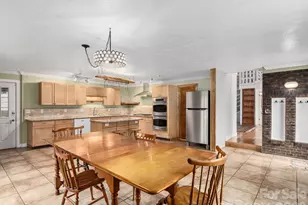6 Star Berry Ln, Fairview, NC 28730 - Photo 5