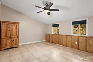 6 Star Berry Ln, Fairview, NC 28730 - Photo 17