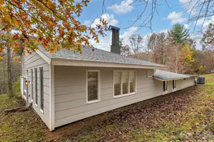 6 Star Berry Ln, Fairview, NC 28730 - Photo 7