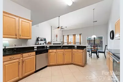 20127 Beard Street, Cornelius, NC 28031 - Photo 7