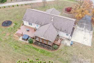 224 Stewart Rock Rd, Stony Point, NC 28678 - Photo 5