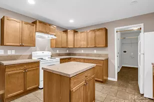 663 Landrum Rd, Columbus, NC 28722 - Photo 9