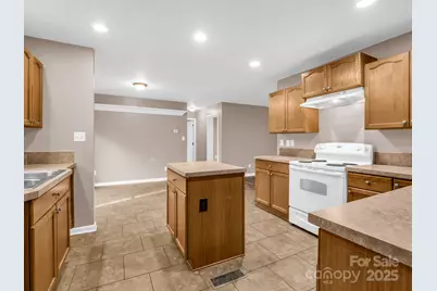 663 Landrum Road, Columbus, NC 28722 - Photo 11