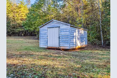 663 Landrum Road, Columbus, NC 28722 - Photo 23