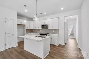 131 Cherry Spgs Ln, Asheville, NC 28804 - Photo 9