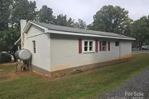 3678 Sunset Grill St, Connelly Springs, NC 28612 - Photo 29