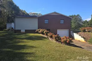 3678 Sunset Grill St, Connelly Springs, NC 28612 - Photo 3