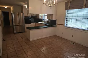 3678 Sunset Grill St, Connelly Springs, NC 28612 - Photo 11