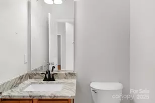 7027 Napton Ct, Charlotte, NC 28213 - Photo 9