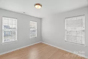 7027 Napton Ct, Charlotte, NC 28213 - Photo 19