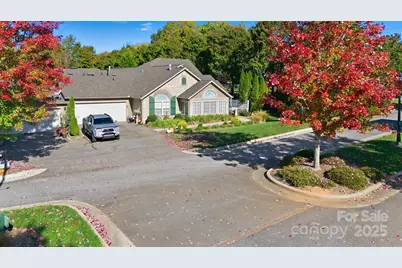 817 Wynnshire Drive #B, Hickory, NC 28601 - Photo 3