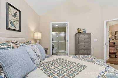 817 Wynnshire Drive #B, Hickory, NC 28601 - Photo 23