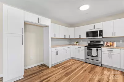 1004 Sandy Court, Gastonia, NC 28056 - Photo 13