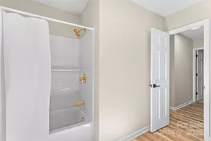 1004 Sandy Ct, Gastonia, NC 28056 - Photo 27