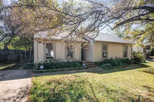 7528 Lancashire Dr, Mint Hill, NC 28227 - Photo 3