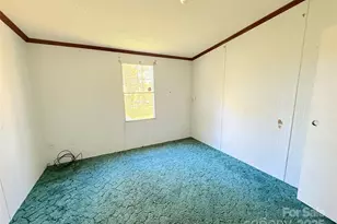 419 Twin Oaks Rd, Statesville, NC 28625 - Photo 9