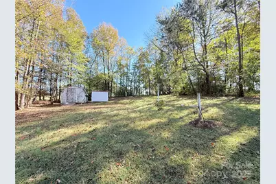 419 Twin Oaks Road, Statesville, NC 28625 - Photo 15