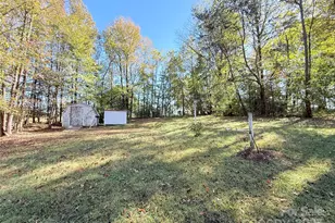 419 Twin Oaks Rd, Statesville, NC 28625 - Photo 15