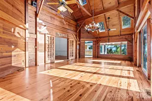 31 Ridge Dr S, Hendersonville, NC 28739 - Photo 5