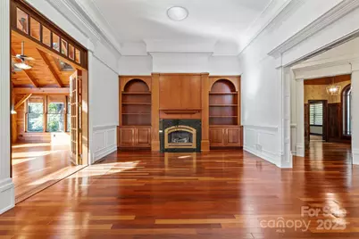 31 Ridge Drive S, Hendersonville, NC 28739 - Photo 27