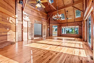 31 Ridge Dr S, Hendersonville, NC 28739 - Photo 5