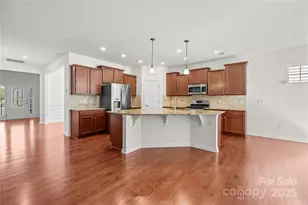 2381 Talon Point Cir, Fort Mill, SC 29715 - Photo 5