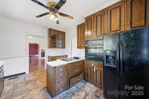 105 2nd Ave SW, Catawba, NC 28609 - Photo 9