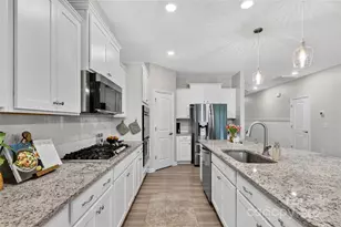 115 Goodleigh Ln, Mooresville, NC 28115 - Photo 9