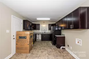 3630 Sargeant Dr, Charlotte, NC 28217 - Photo 9