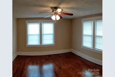 715 E Marion Street, Shelby, NC 28150 - Photo 9