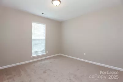 7911 Vermilion Drive, Charlotte, NC 28215 - Photo 11